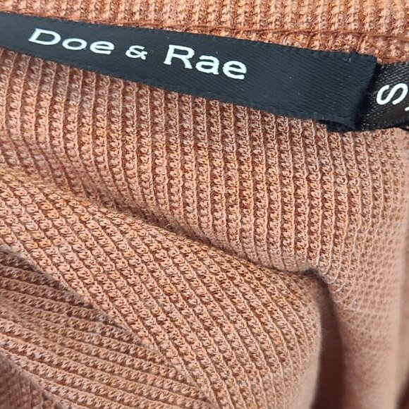 275.  Doe & Rae NWT Women's Long Sleeve Pullover Top Burnt Orange Boho Office - Picture 7 of 8